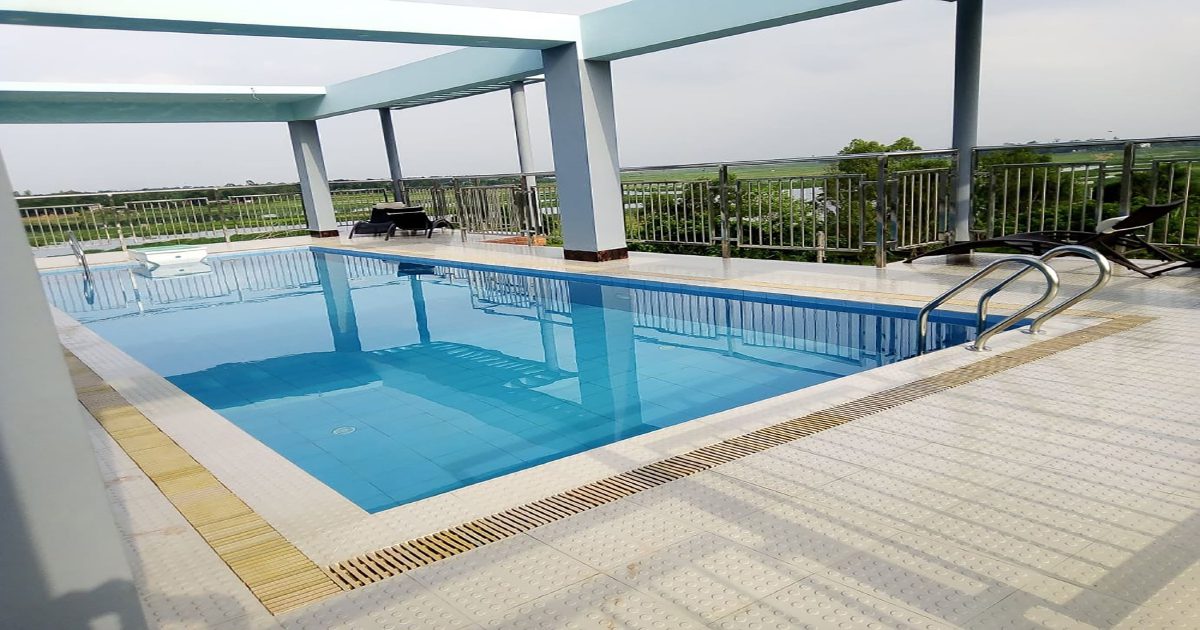 Swimming Pool Maintenance